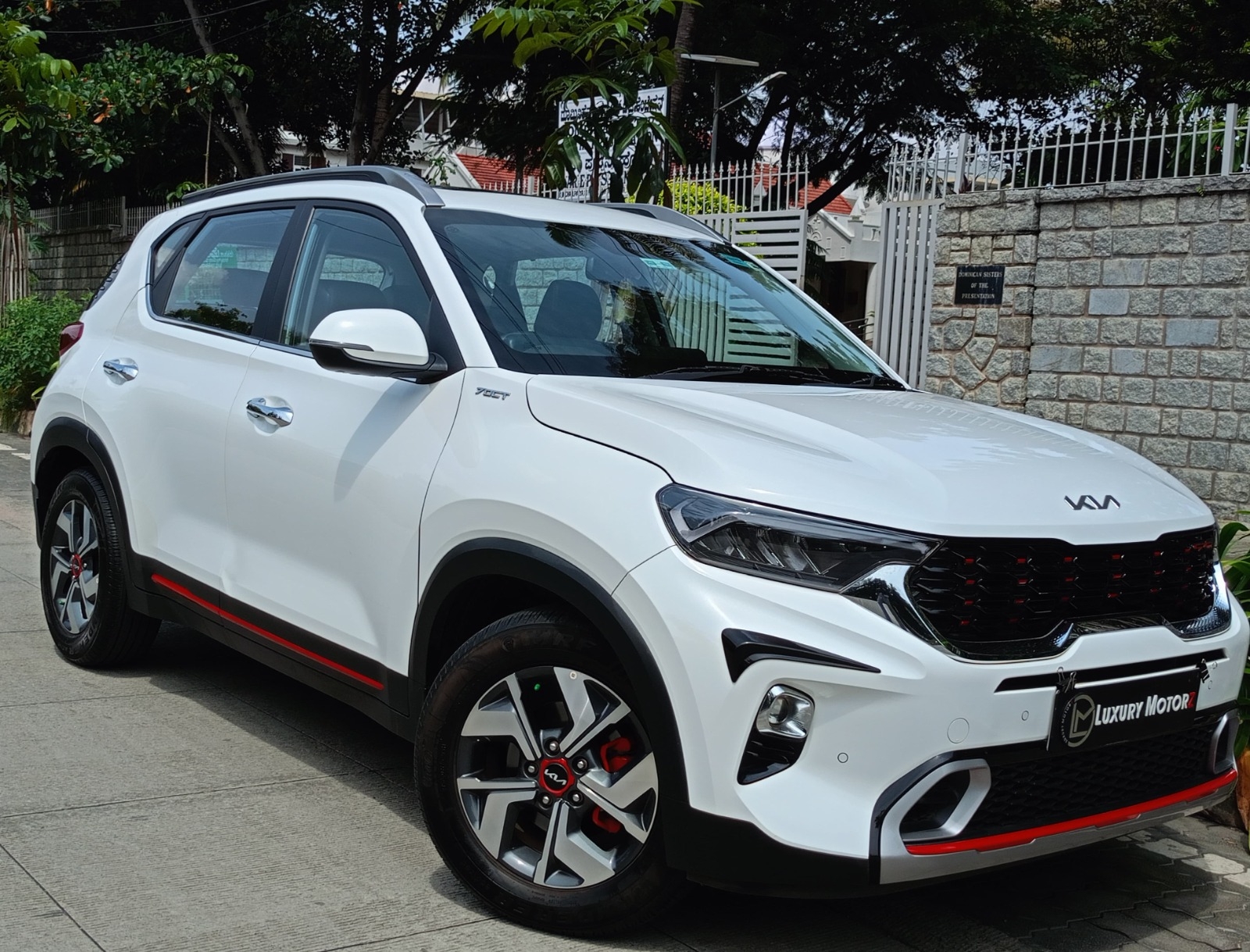 Kia Sonet 1.0L GTX PLUS 7 DCT GT LINE T-GDI