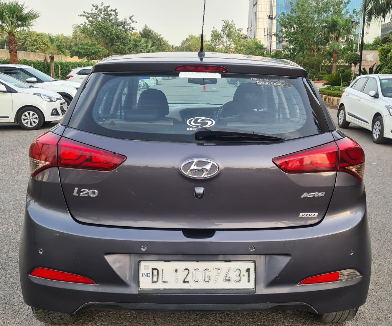 2015 i20 Asta Petrol