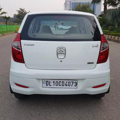 2012 i10 Magna