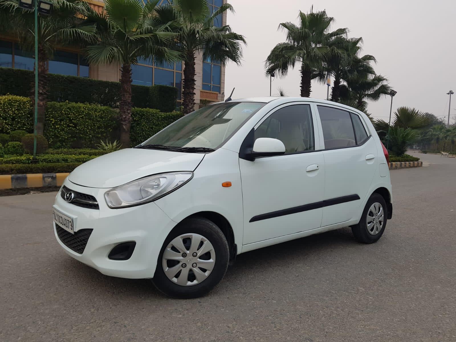 2012 i10 Magna