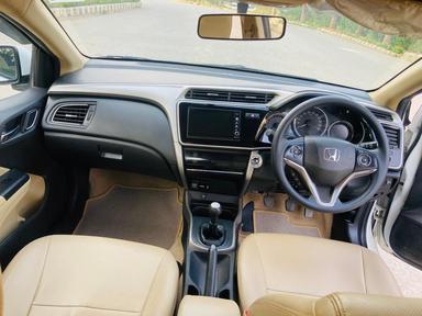 2019Honda city vmt