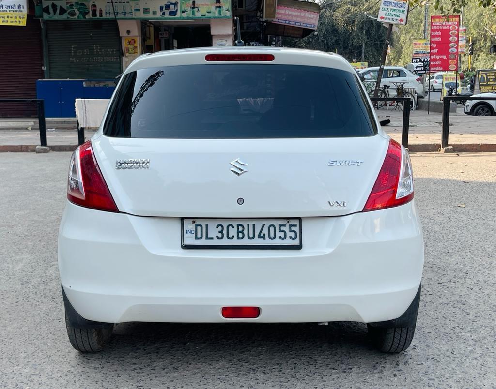 💯Maruti swift vxi 2012