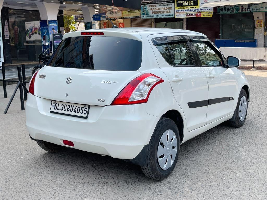 💯Maruti swift vxi 2012