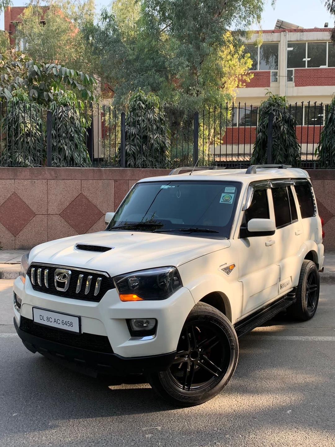 MAHINDRA SCORPIO