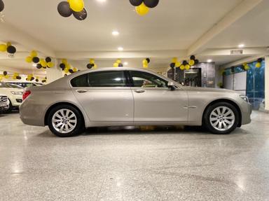 BMW 730LD 2012