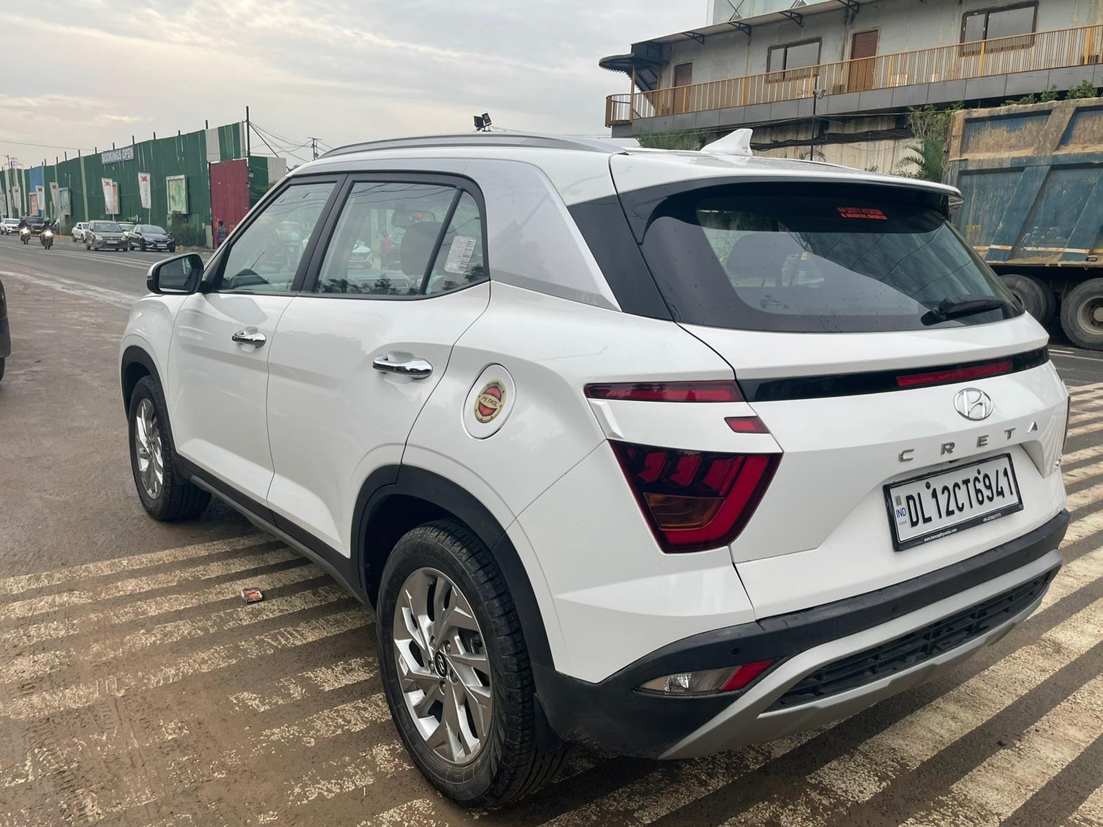 Creta 2021 SX panoramic roof petrol