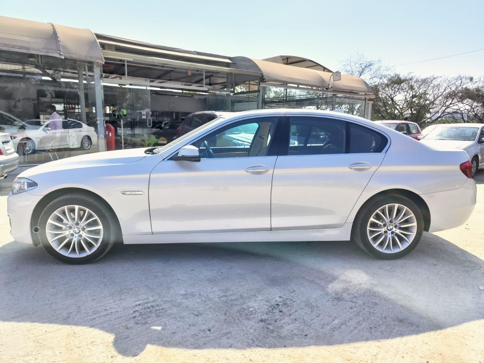 BMW 520d Sedan Luxury Line