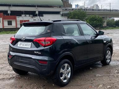 2021 XUV 300 W6 BLACK 🖤 COLOUR MANUAL PETROL