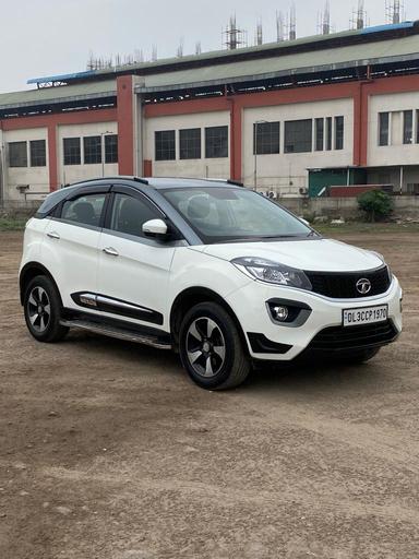 2018 TATA NEXON XZ+ PETROL