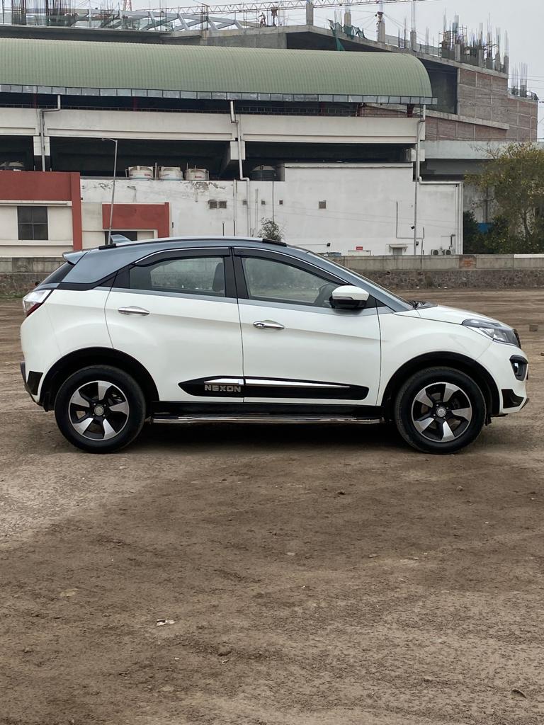 2018 TATA NEXON XZ+ PETROL