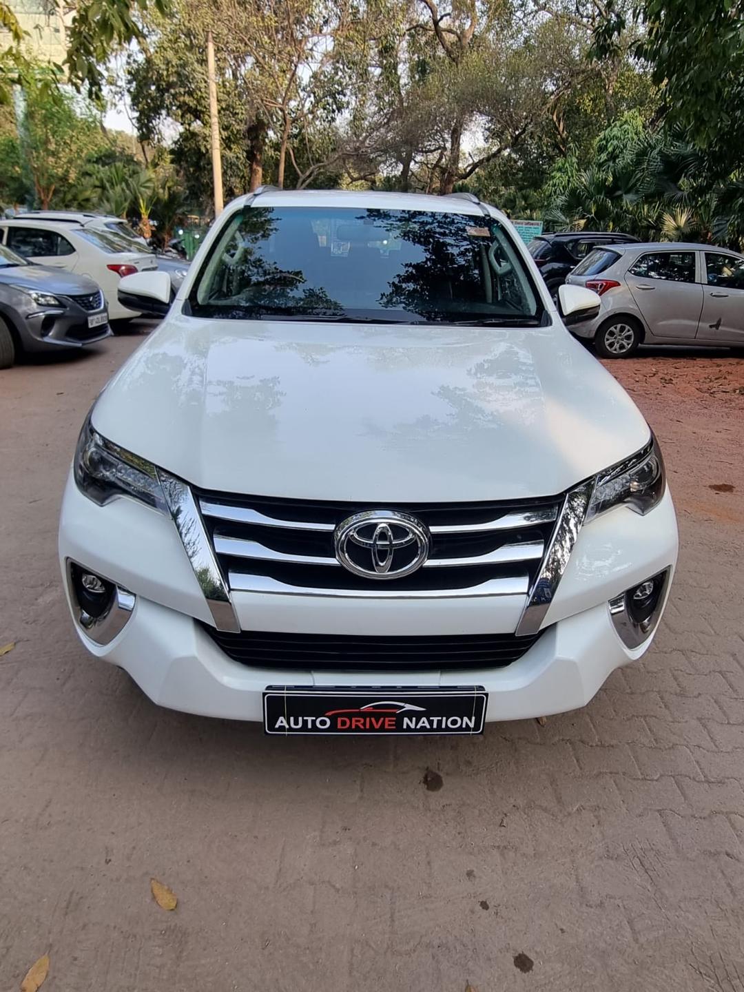 2018 TOYOTA FORTUNER