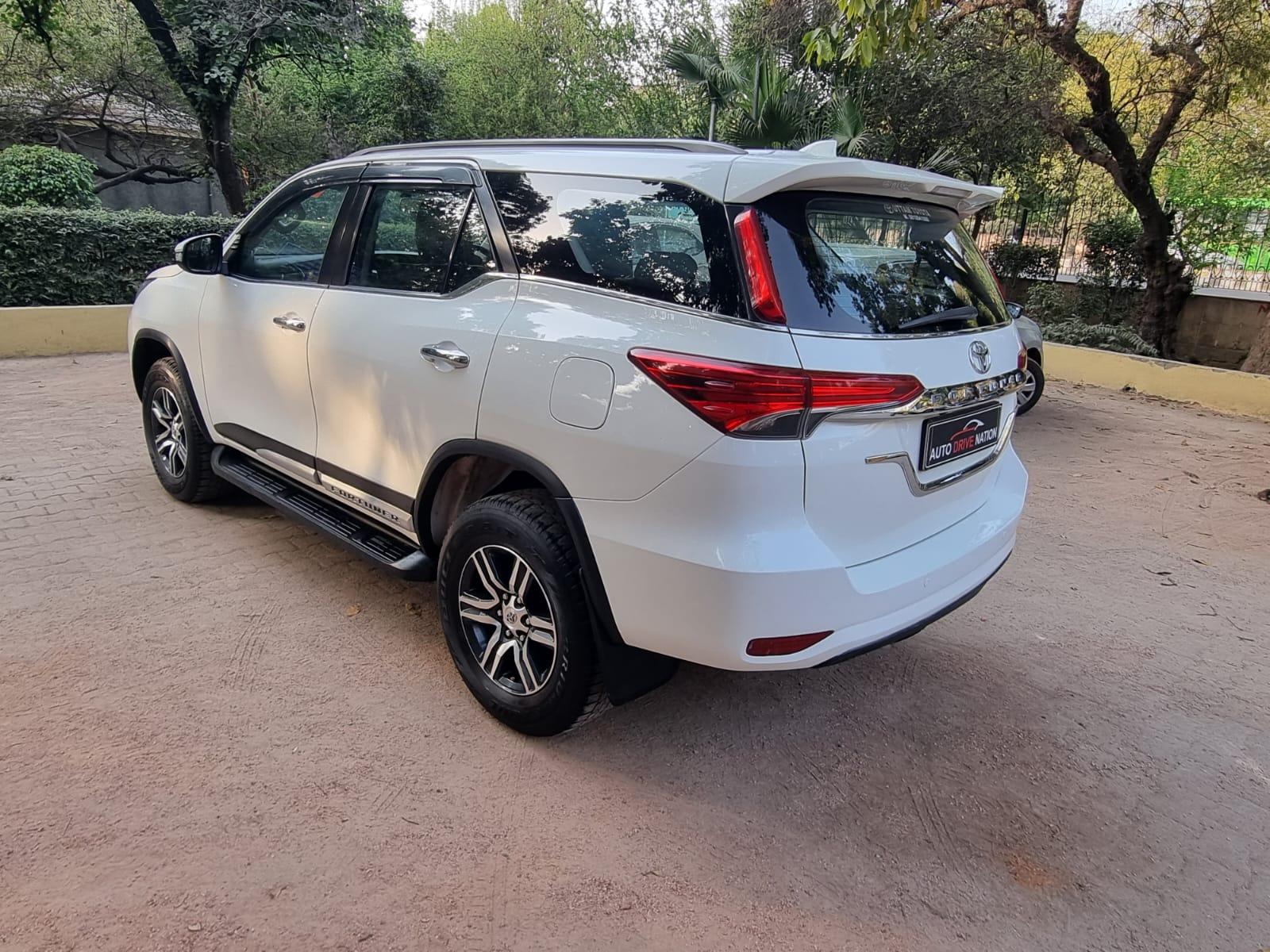 2018 TOYOTA FORTUNER