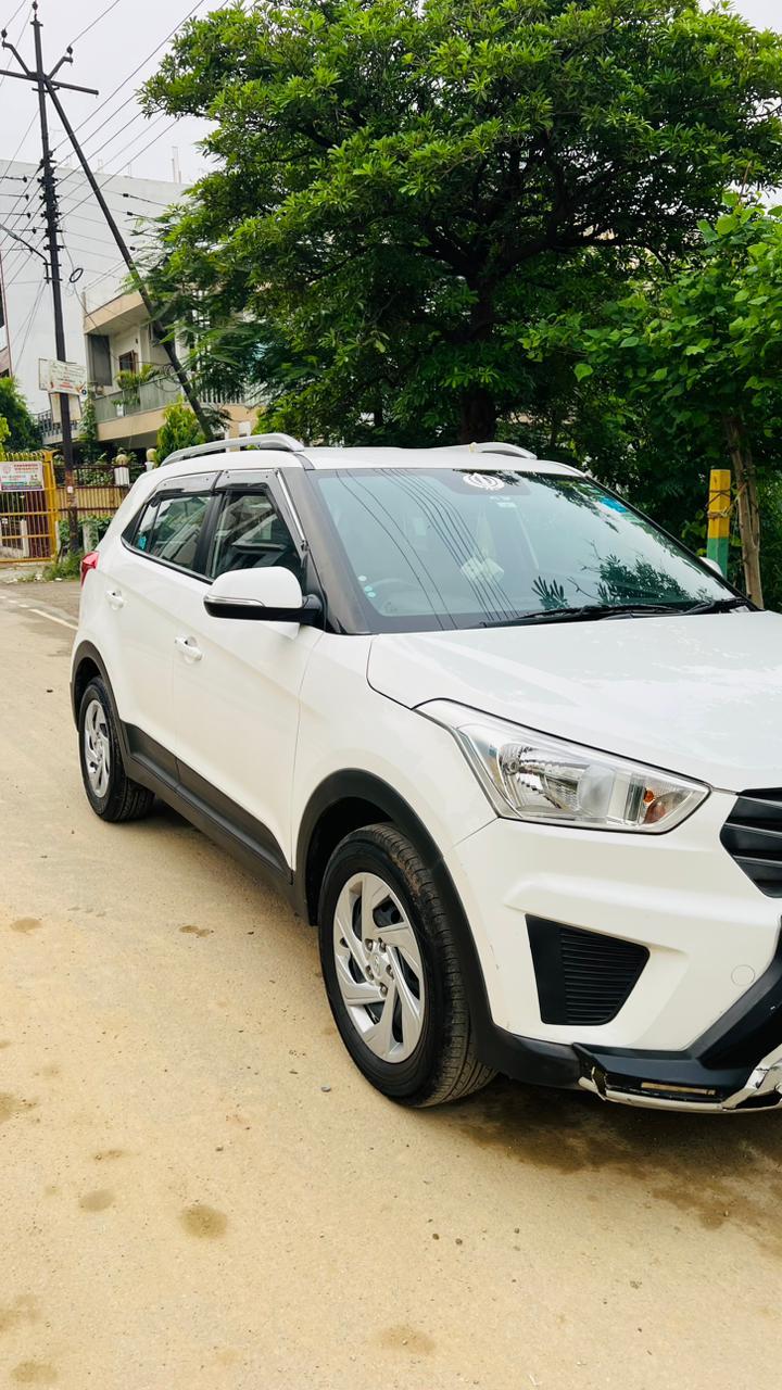 2017 CRETA E+ DIESEL ONLY 35000KM