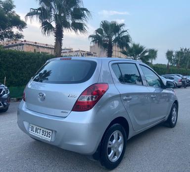 2011 Hyundai i20 Sportz CNG On Paper Single Owner