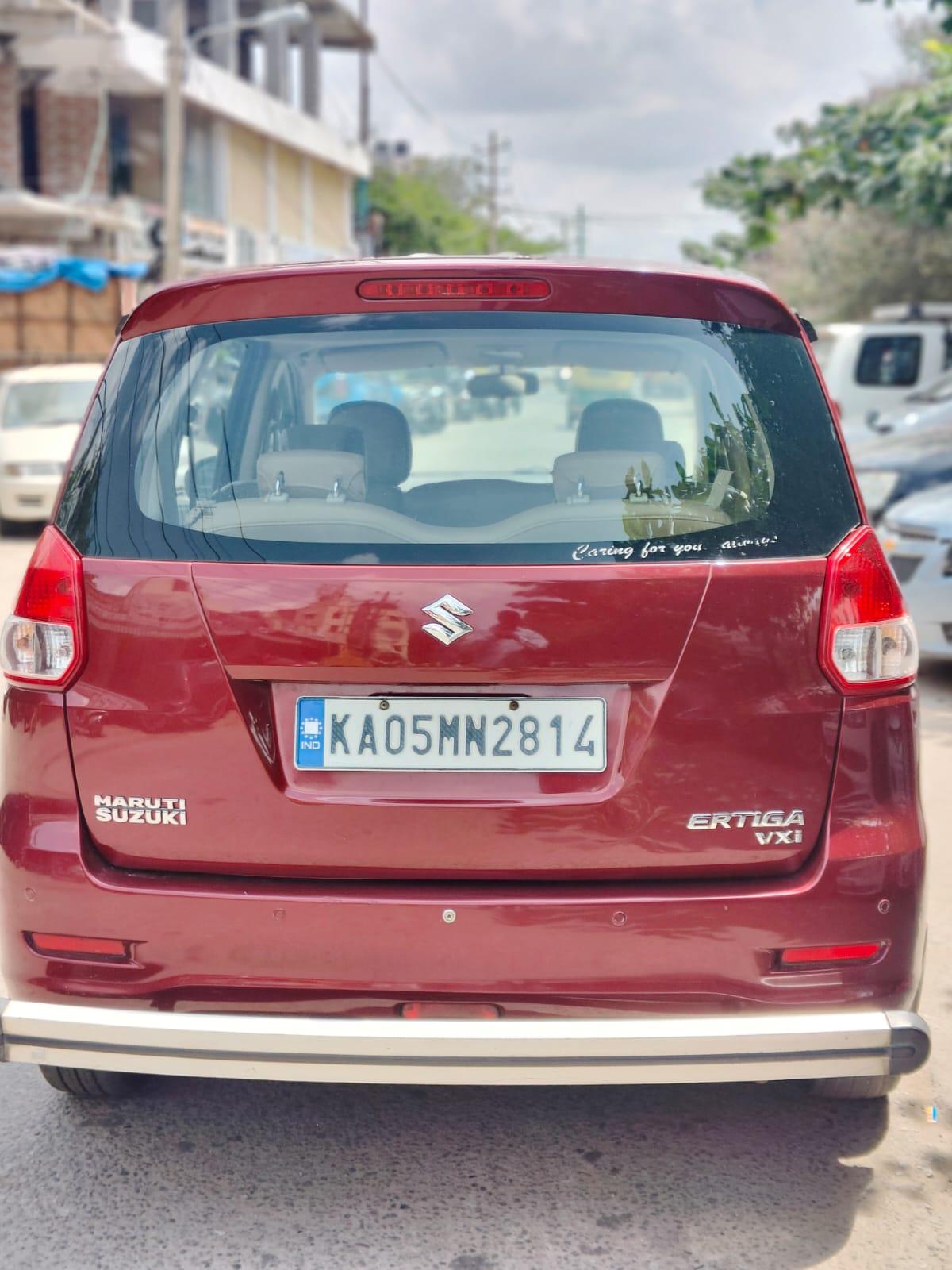 MARUTI Suzuki ertiga vxi