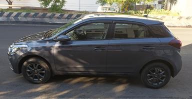 HYUNDAI ELITE I20 ASTA AT