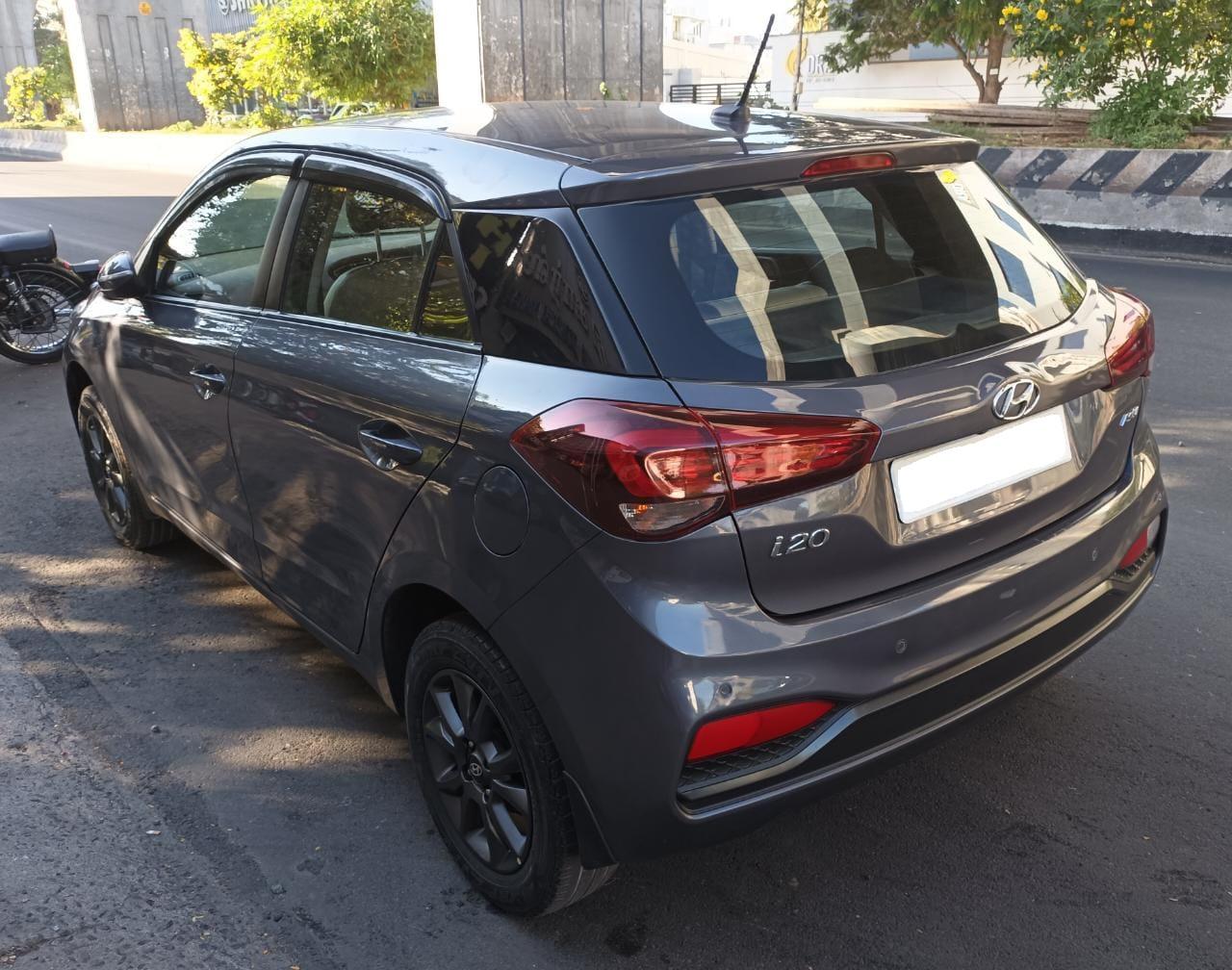 HYUNDAI ELITE I20 ASTA AT