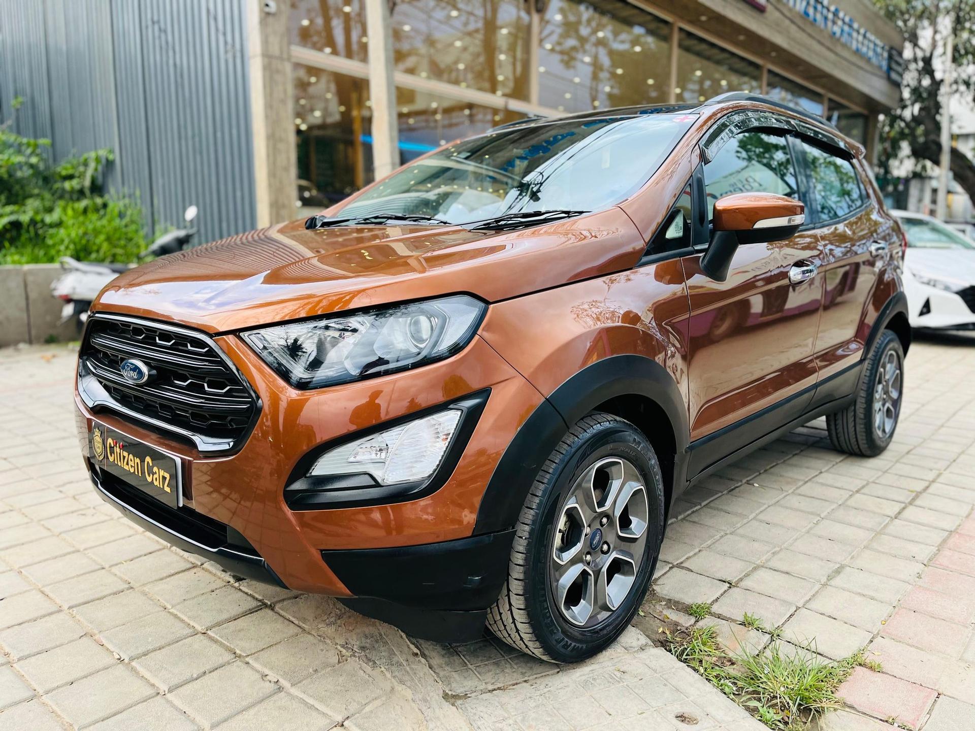 *FORD ECOSPORT TITANIUM PLUS MANUAL PETROL*