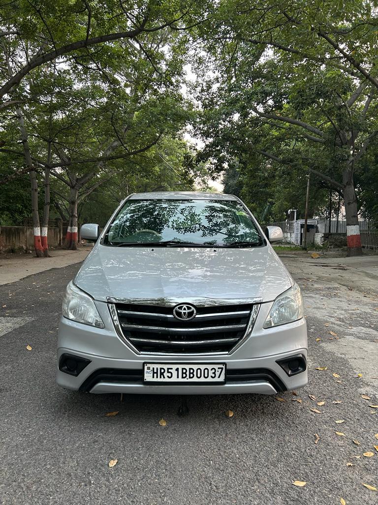 Toyota Innova 2.5G 2014 Diesel Manual DL