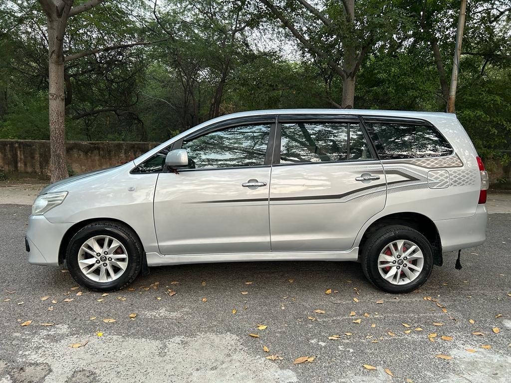 Toyota Innova 2.5G 2014 Diesel Manual DL