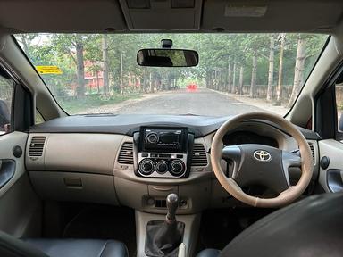 Toyota Innova 2.5G 2014 Diesel Manual DL