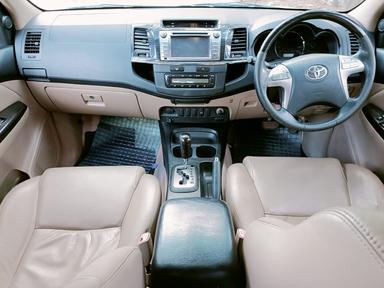 Toyota Fortuner 4×2 AT