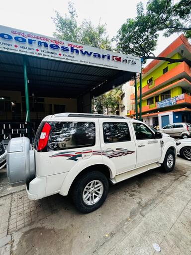 Ford Endeavour hurricane 2012