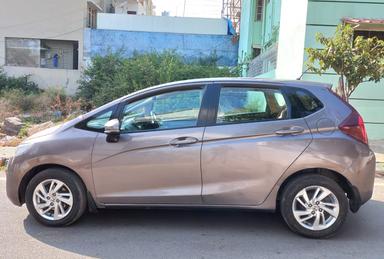 HONDA JAZZ I-DTEC V