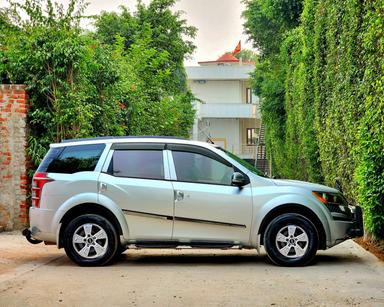 MAHINDRA XUV500