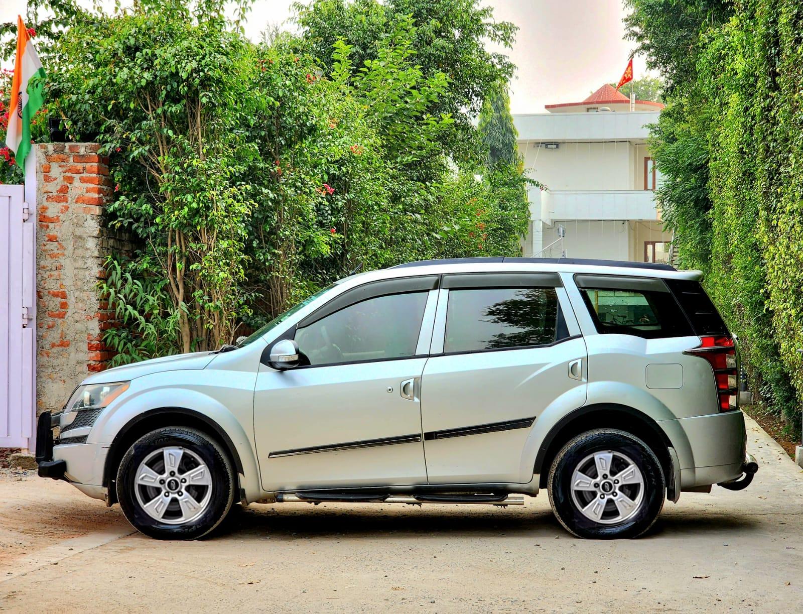 MAHINDRA XUV500