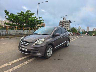 HONDA Amaze