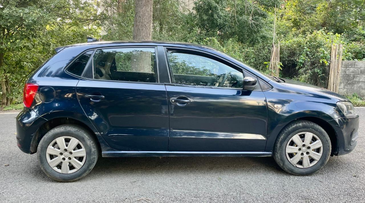 VOLKSWAGEN POLO TRENDLINE