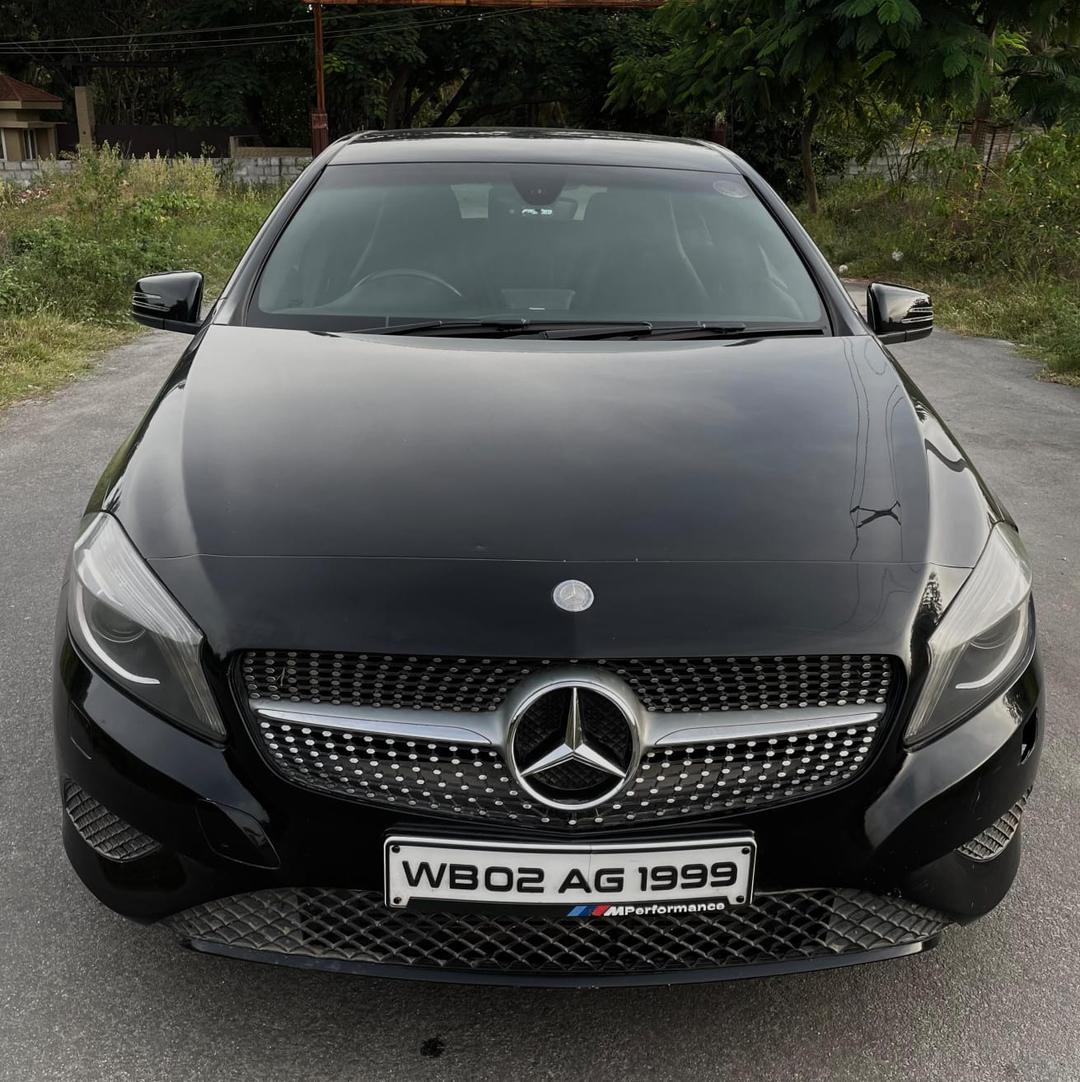 MERCEDES BENZ A 180 2014