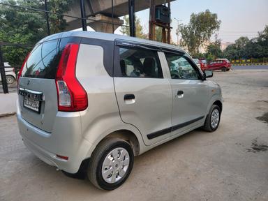 WagonR Lxi(O) 1.0L Company Fitted Cng