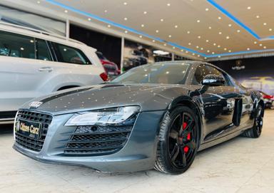 *AUDI R8 V8 4.2 QUATTRO AUTOMATIC PETROL*