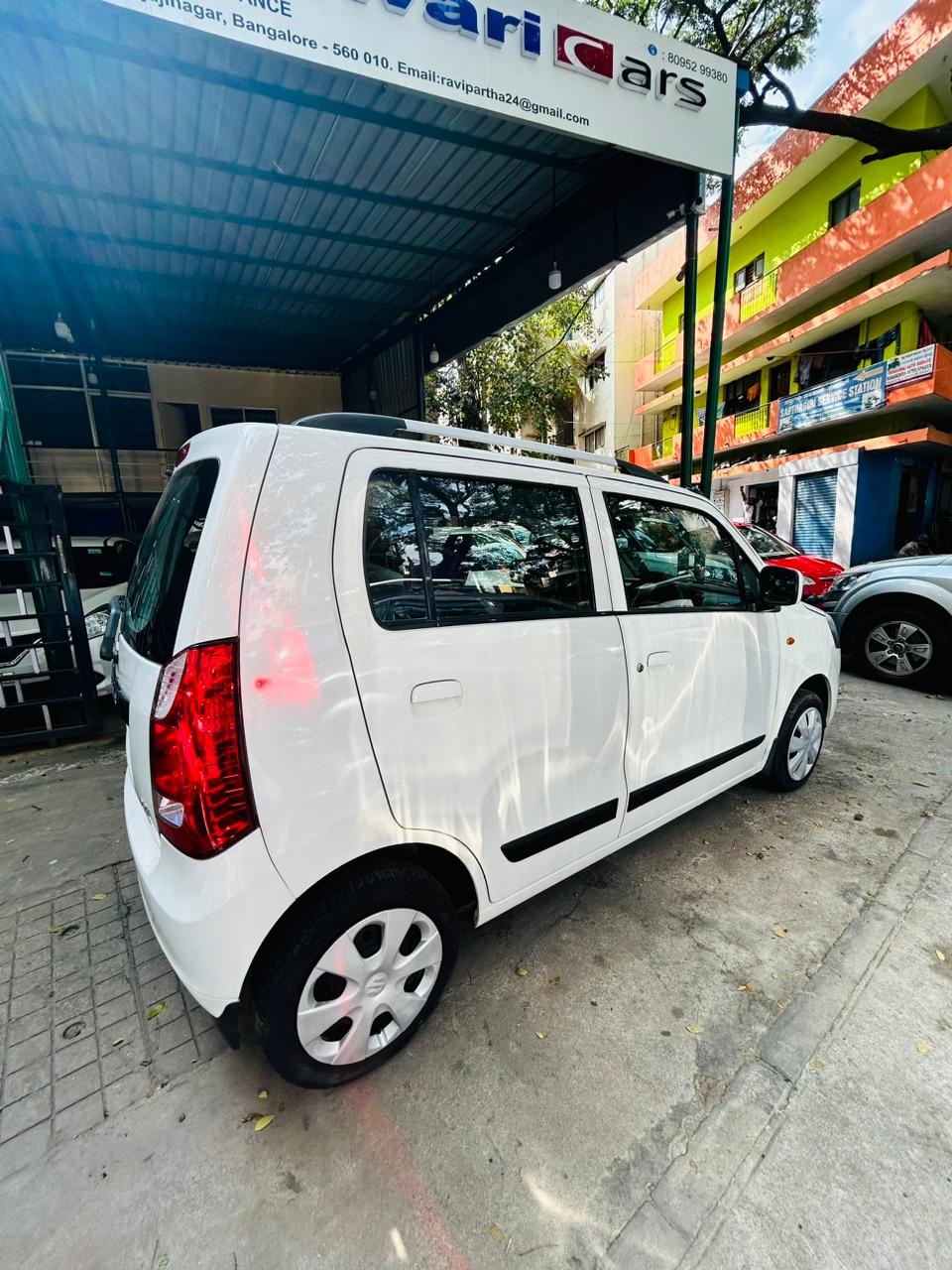 Maruti WagonR vxi 2013