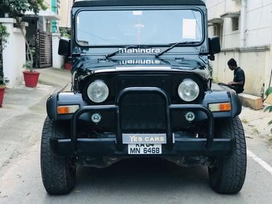 MAHINDRA THAR 4WD CRDE