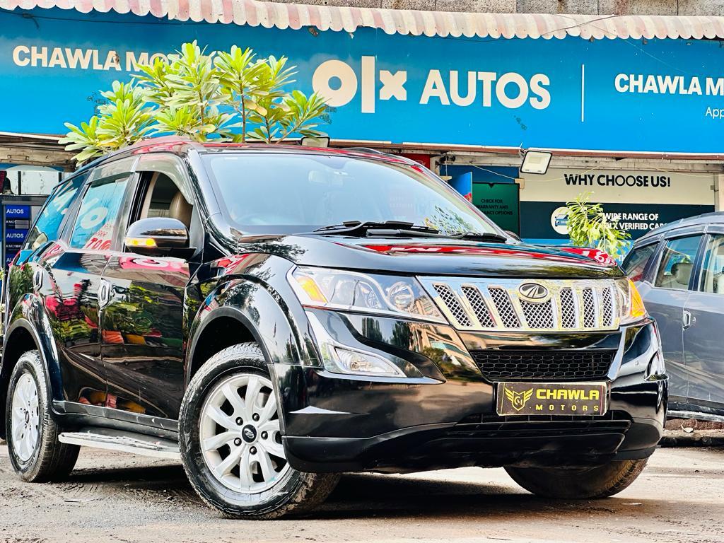 Mahindra XUV W10 with sunroof push automatic model 2017 running 96k DL number