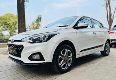 *HYUNDAI I20 ASTA (0) VTVT MANUAL PETROL*