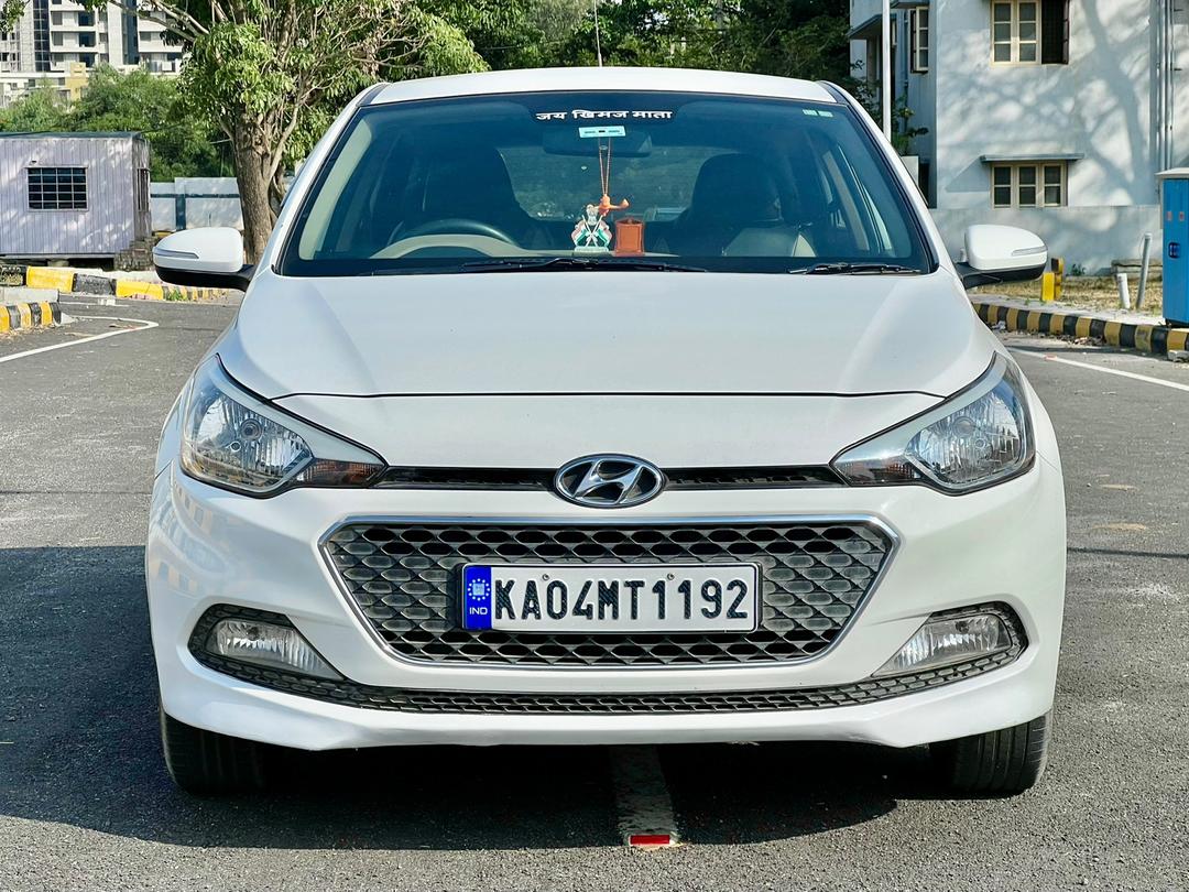 HYUNDAI i20 ASTA