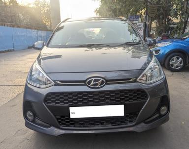 Hyundai Grand I10 Sportz (O) driven just 31402 kms