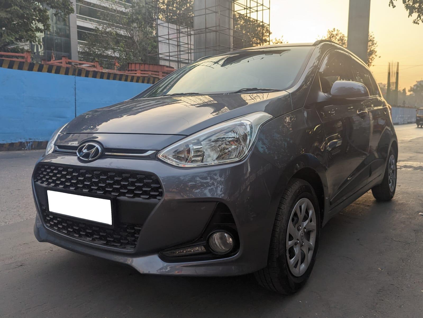 Hyundai Grand I10 Sportz (O) driven just 31402 kms