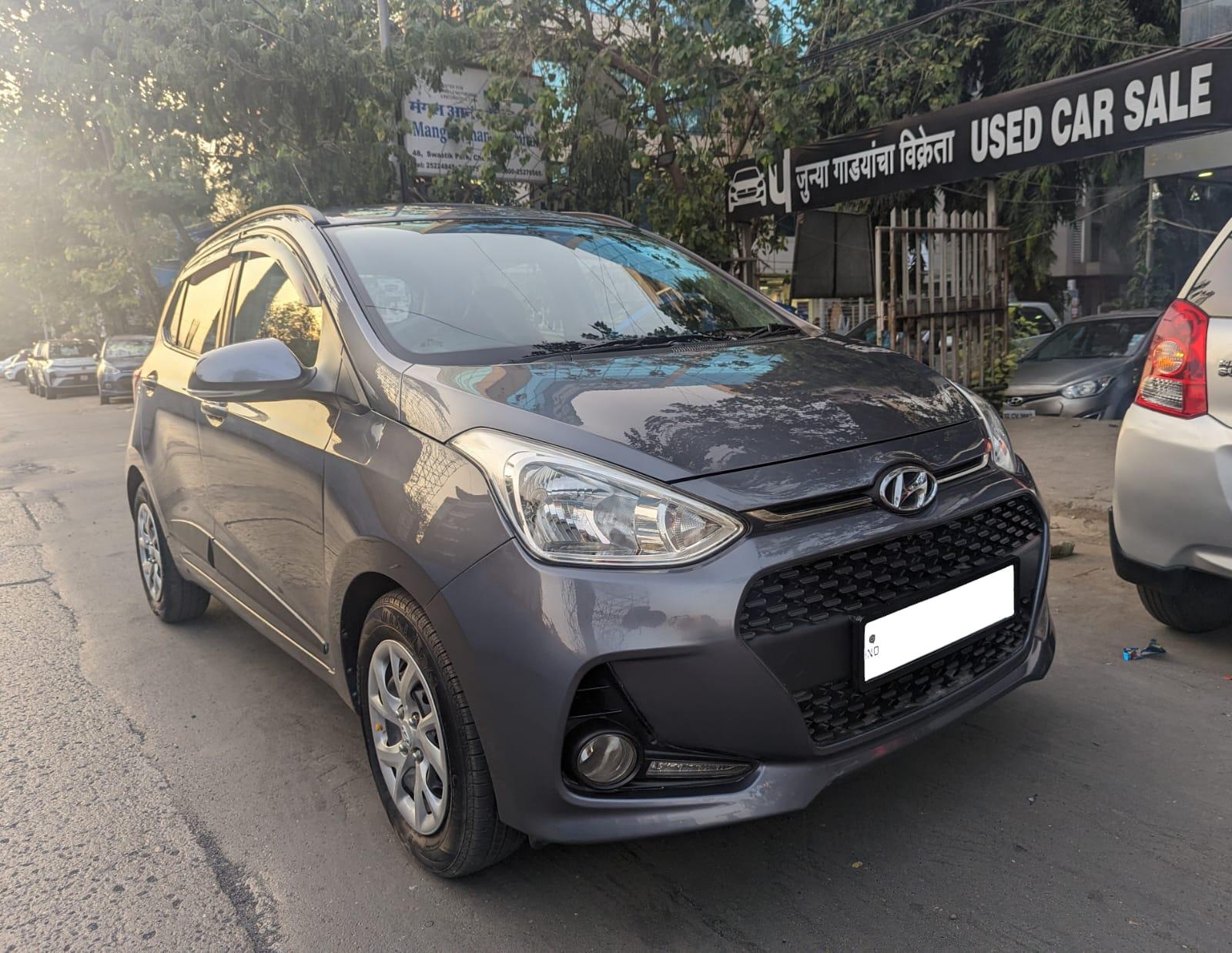 Hyundai Grand I10 Sportz (O) driven just 31402 kms