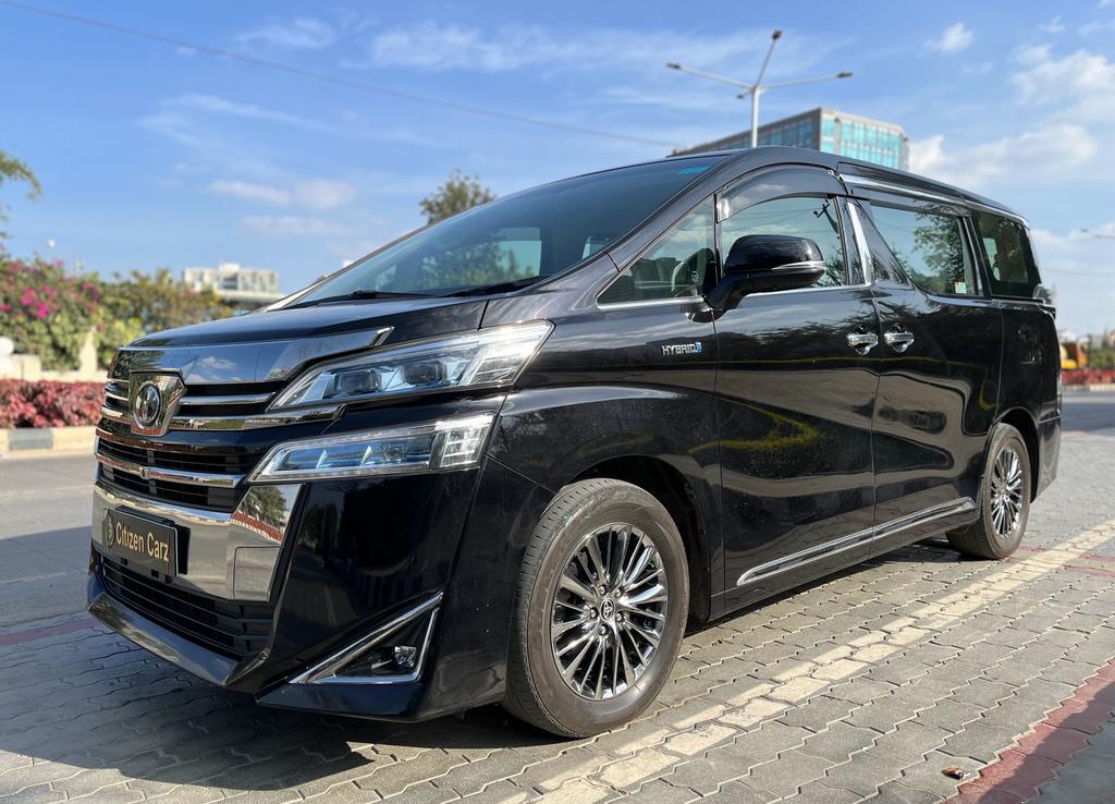 *TOYOTA VELLFIRE HYBRID AUTOMATIC PETROL*