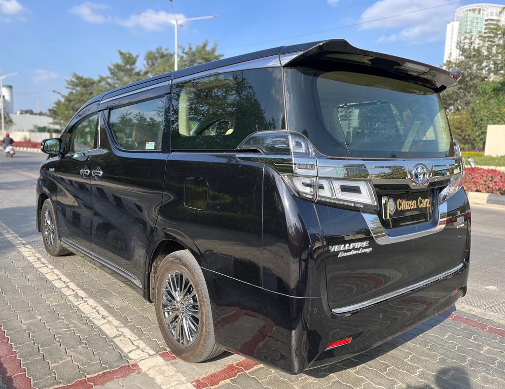 *TOYOTA VELLFIRE HYBRID AUTOMATIC PETROL*