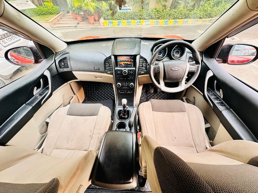 Mahindra XUV 500 model 2018 running 73k HR number