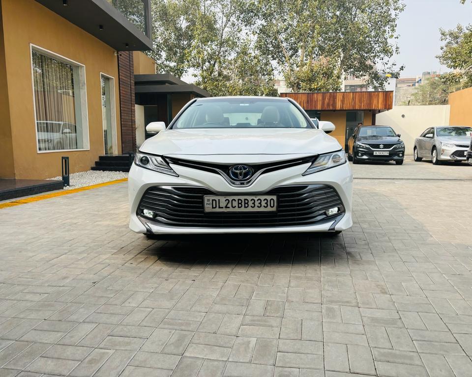 TOYOTA CAMRY 2020