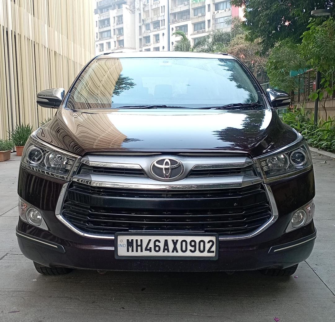 TOYOTA INNOVA CRYSTA 2.8 Z