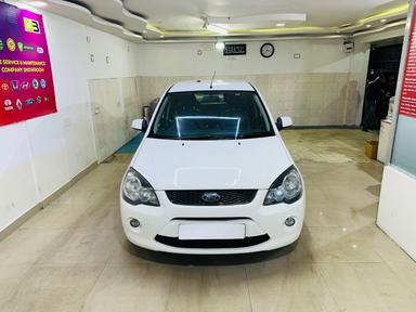 FORD FIESTA ZXI 2011