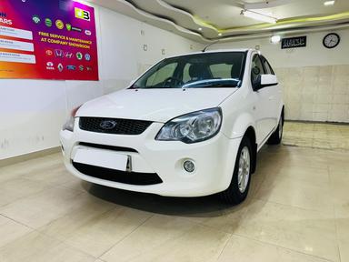 FORD FIESTA ZXI 2011